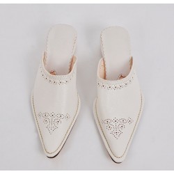 Woman Slippers Yakout White