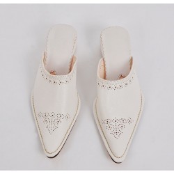 Woman Slippers Yakout White