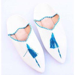 white-pompom-slippers